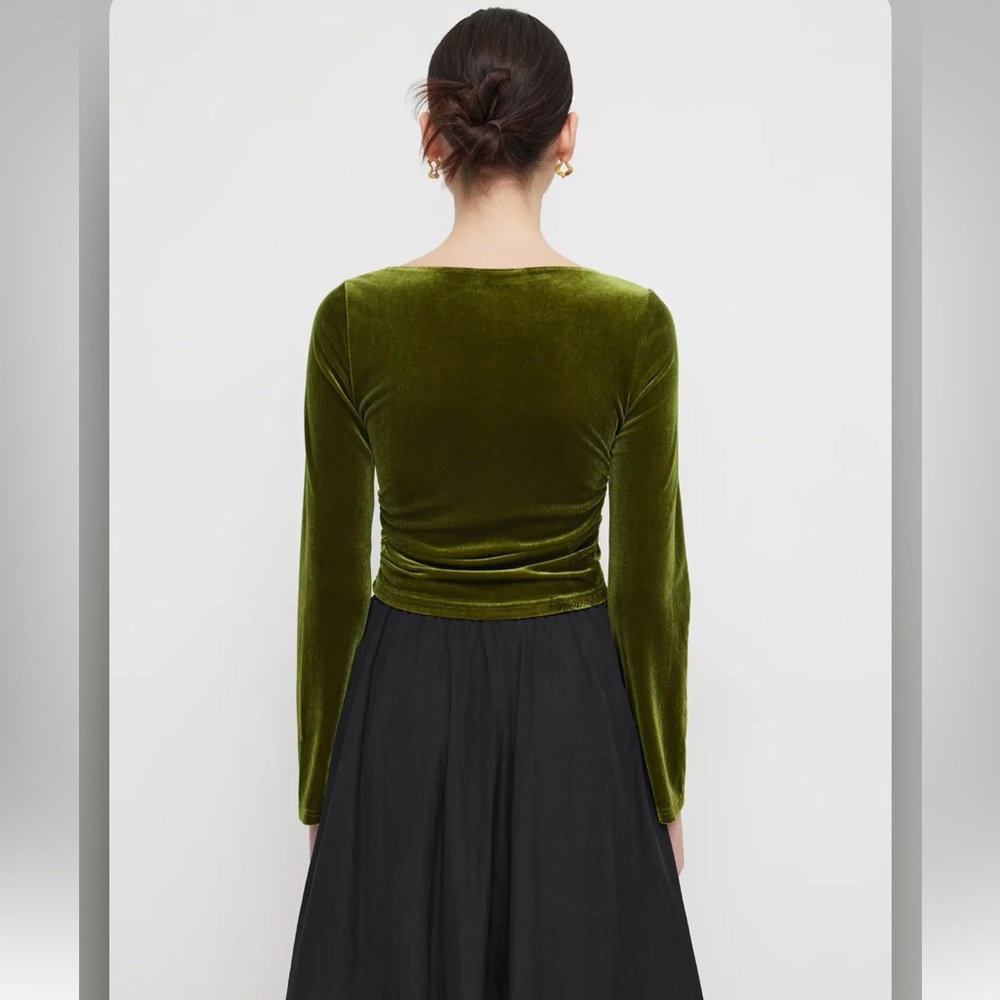 Cider VELVET BOAT NECK SOLID RUCHED LONG SLEEVE CROP TOP UY10-16 M - Picture 4 of 7